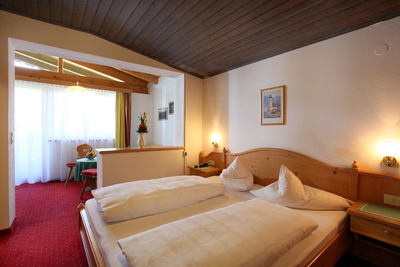 Alpenhotel Landhaus Kuechl Kirchberg in Tirol Kültér fotó