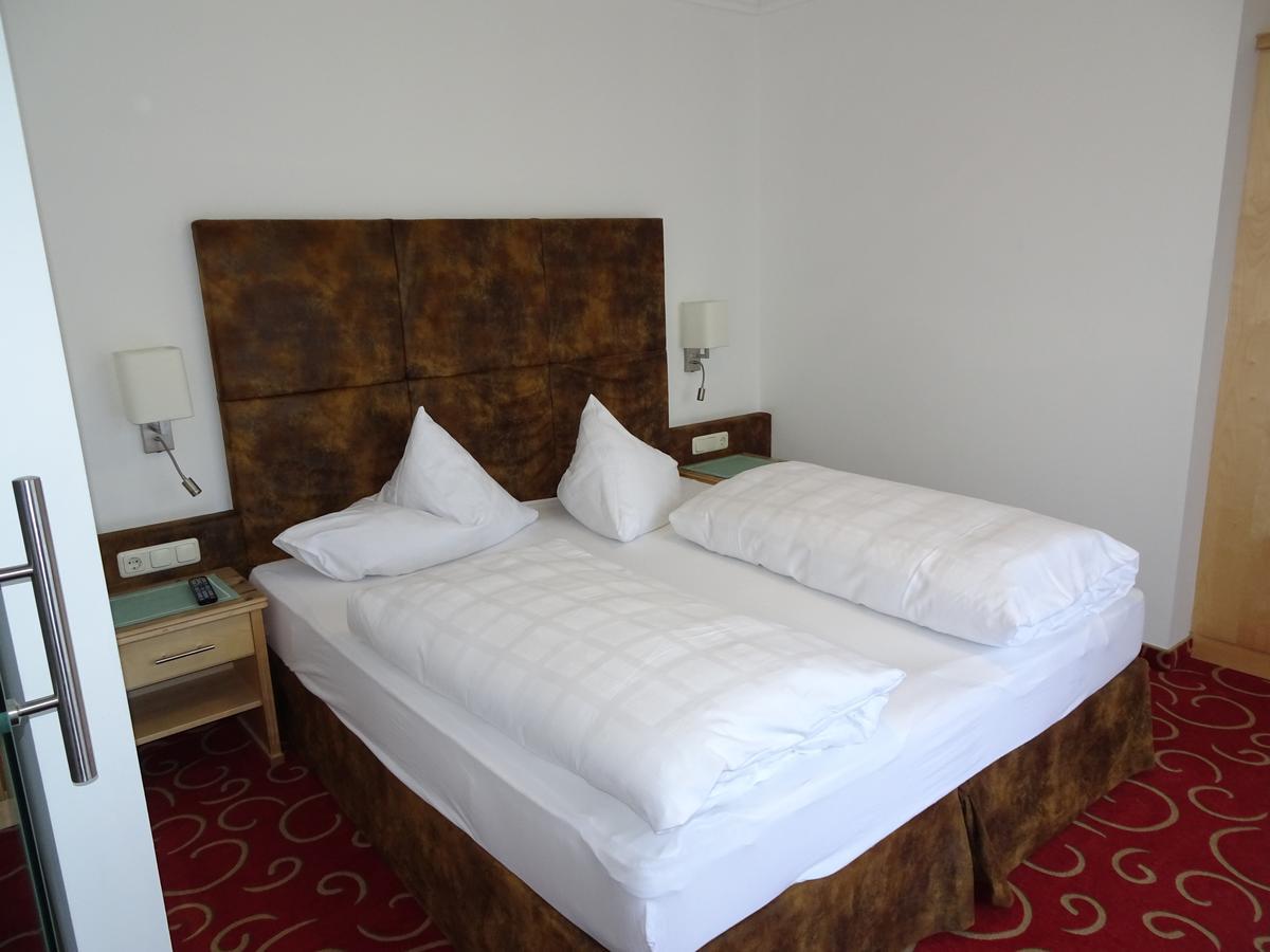 Alpenhotel Landhaus Kuechl Kirchberg in Tirol Kültér fotó